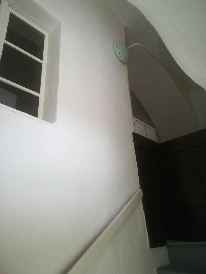 Apartman Becsi Utca شوبرون المظهر الخارجي الصورة